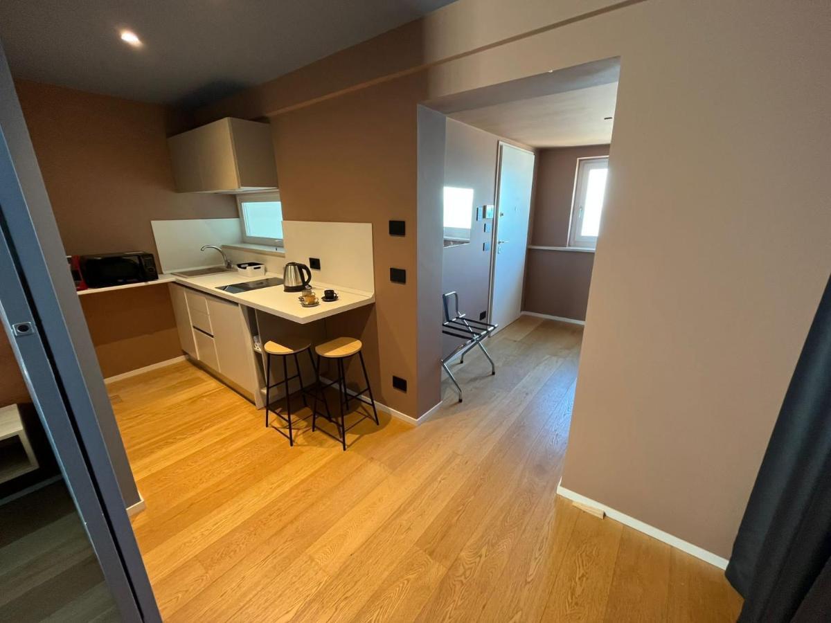 La Finestra Sul Mare Apartment Бари Екстериор снимка